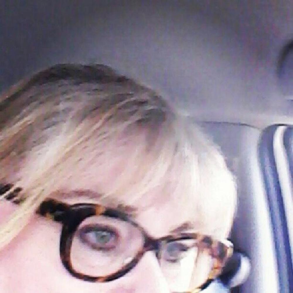 Meet your Posher, Helen